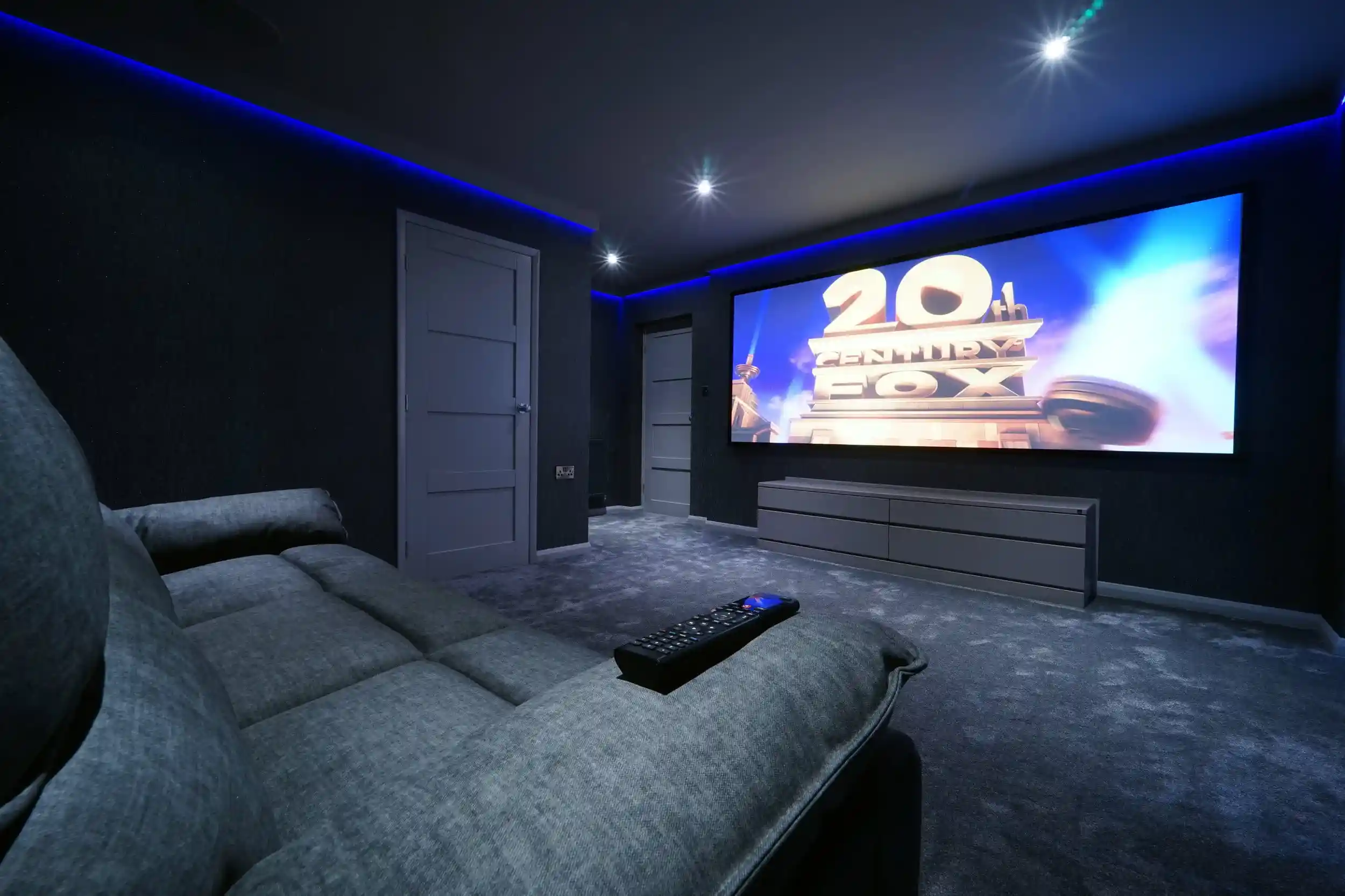 سينما منزلية 